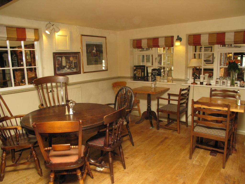 The New Inn Heckfield Exterior foto
